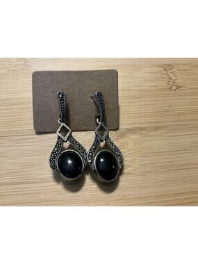 Onyx MOP Earrings, Dbl Sided Marasite Post